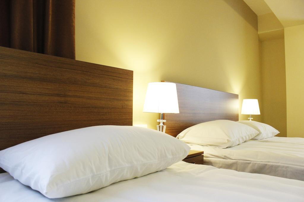 5Th Floor Guest House 예레반 외부 사진
