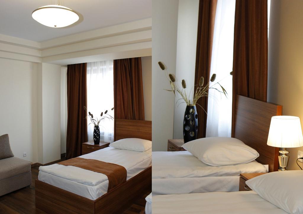5Th Floor Guest House 예레반 외부 사진