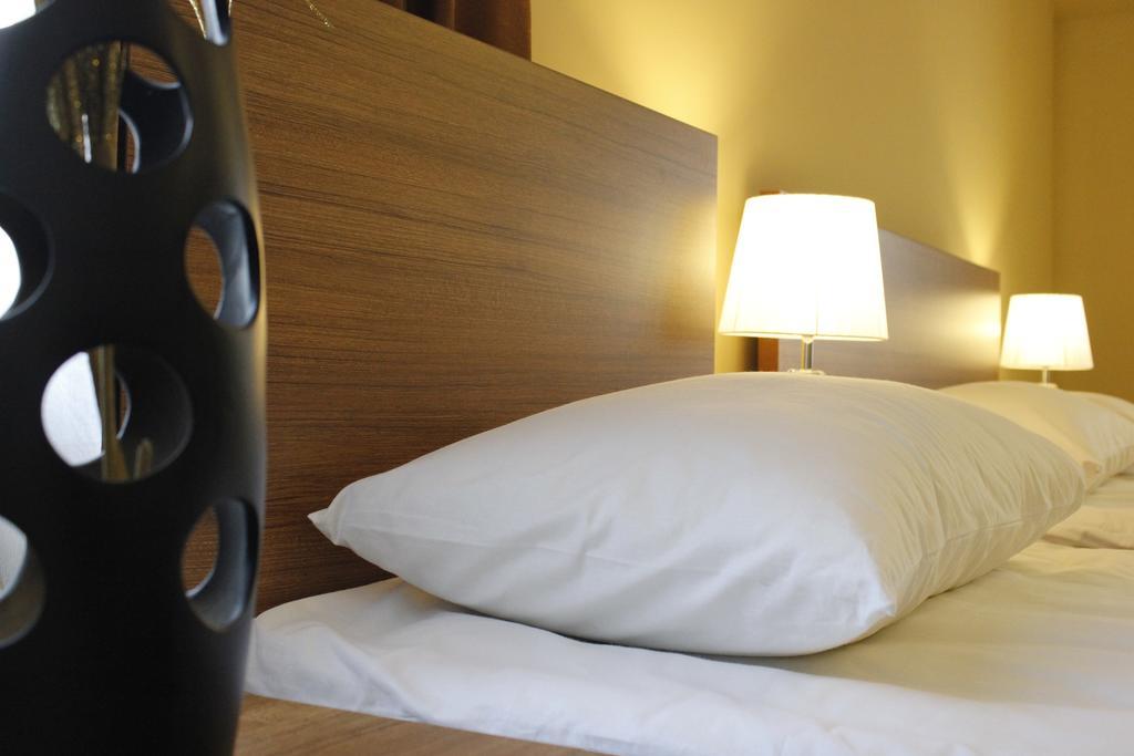5Th Floor Guest House 예레반 객실 사진
