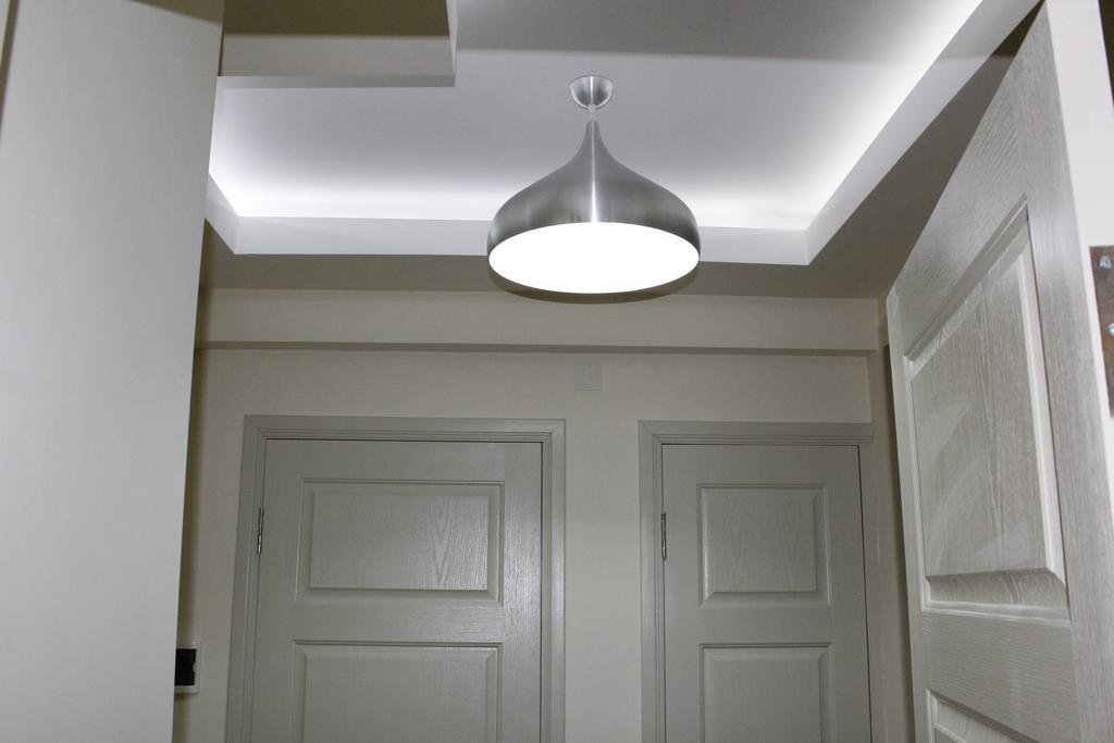 5Th Floor Guest House 예레반 외부 사진