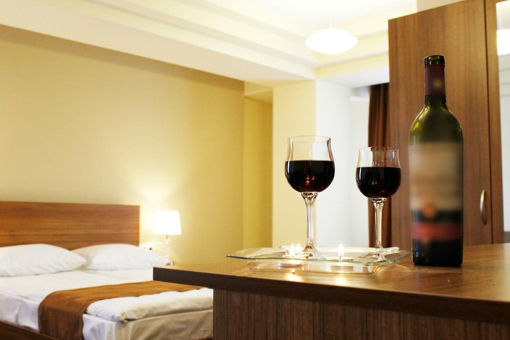5Th Floor Guest House 예레반 외부 사진